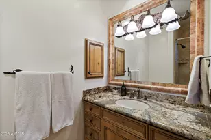 7640 E Poinsettia Dr, Scottsdale, AZ 85260 - Photo 32