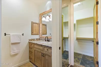 7640 E Poinsettia Drive, Scottsdale, AZ 85260 - Photo 36