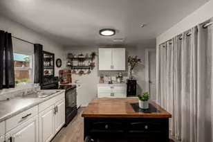 8595 N 71st Ave, Glendale, AZ 85301 - Photo 12