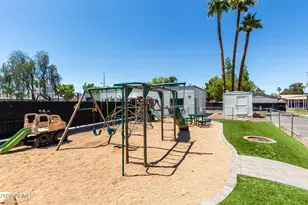 8595 N 71st Ave, Glendale, AZ 85301 - Photo 26