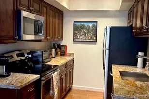 4540 N 44th St, Phoenix, AZ 85018 - Photo 2