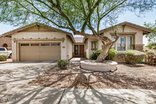 1721 W Kingbird Dr, Chandler, AZ 85286 - Photo 1