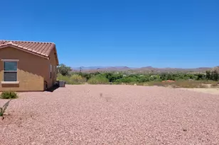 70 W Monte Cristo Dr, Wickenburg, AZ 85390 - Photo 2