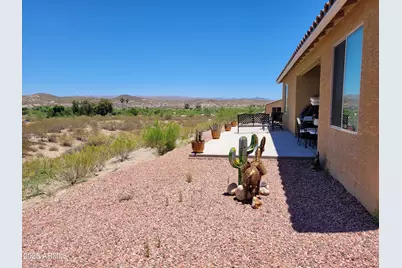 70 W Monte Cristo Drive, Wickenburg, AZ 85390 - Photo 8