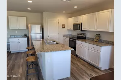 70 W Monte Cristo Drive, Wickenburg, AZ 85390 - Photo 24