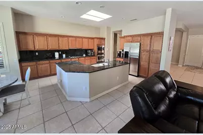 17218 W Mahogany Way, Surprise, AZ 85387 - Photo 10