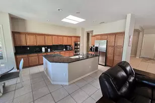 17218 W Mahogany Way, Surprise, AZ 85387 - Photo 10