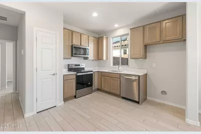 25340 N 172nd Drive, Surprise, AZ 85387 - Photo 4