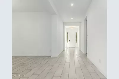 20250 W Monterey Way, Buckeye, AZ 85396 - Photo 10