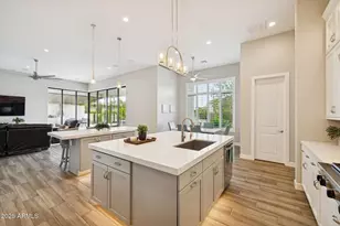 2630 E Lovebird Ln, Gilbert, AZ 85297 - Photo 10