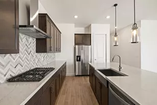 17646 W Mariposa Dr, Goodyear, AZ 85395 - Photo 10