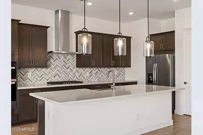 17646 W Mariposa Drive, Goodyear, AZ 85395 - Photo 6