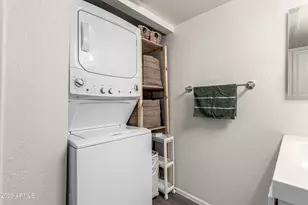 461 W Holmes Ave, Mesa, AZ 85210 - Photo 10