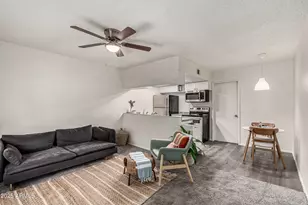 461 W Holmes Ave, Mesa, AZ 85210 - Photo 4