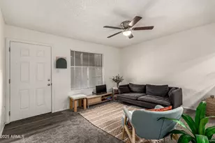 461 W Holmes Ave, Mesa, AZ 85210 - Photo 2