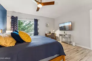 3242 E Camelback Rd, Phoenix, AZ 85018 - Photo 14