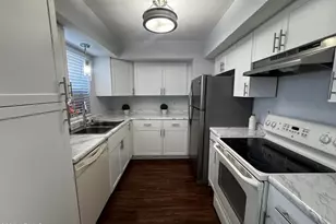 4554 E Paradise Village Pkwy, Phoenix, AZ 85032 - Photo 4