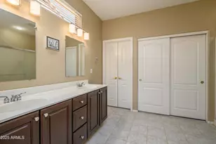 16287 W Willow Creek Ln, Surprise, AZ 85374 - Photo 14