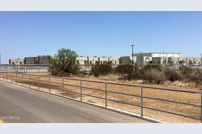 221Xx W Dove Wing Way, Wittmann, AZ 85361 - Photo 1