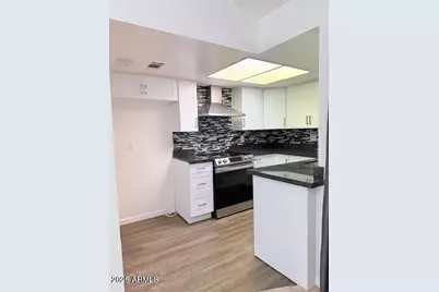 461 W Holmes Avenue #Unit 374, Mesa, AZ 85210 - Photo 16