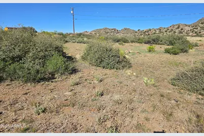 23358 S Candy Cane Lane #2, Yarnell, AZ 85362 - Photo 2