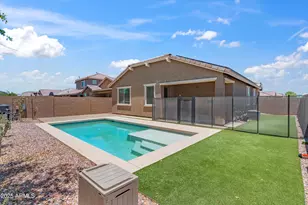3712 S 64th Ave, Phoenix, AZ 85043 - Photo 1