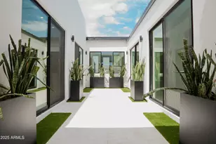 9027 S 19th St, Phoenix, AZ 85042 - Photo 12