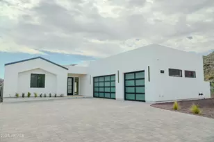 9027 S 19th St, Phoenix, AZ 85042 - Photo 2