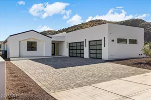 9027 S 19th St, Phoenix, AZ 85042 - Photo 1