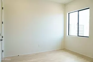 9027 S 19th St, Phoenix, AZ 85042 - Photo 18