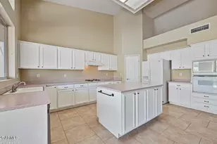 6923 W Laredo St, Chandler, AZ 85226 - Photo 8