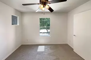 1415 E Chipman Rd, Phoenix, AZ 85040 - Photo 16