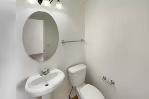 1415 E Chipman Rd, Phoenix, AZ 85040 - Photo 14