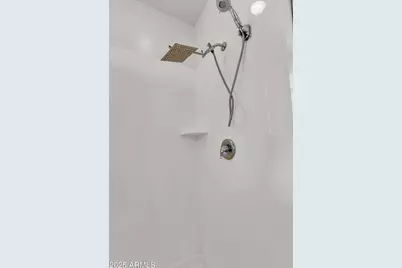 12375 W Whyman Avenue, Avondale, AZ 85323 - Photo 6