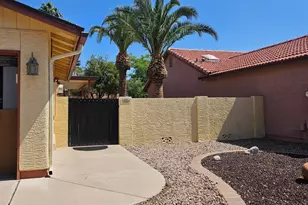 9626 E Navajo Pl, Sun Lakes, AZ 85248 - Photo 34