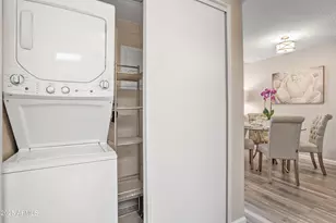 719 E Lola Dr, Phoenix, AZ 85022 - Photo 22