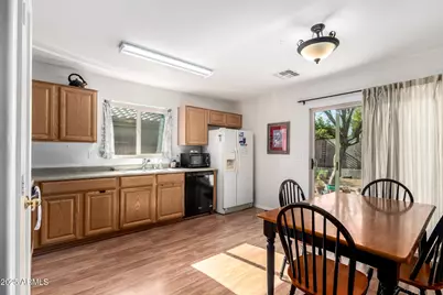 2269 W Silver Creek Lane, San Tan Valley, AZ 85144 - Photo 6