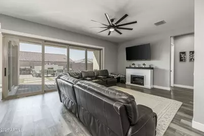10709 E Thornton Avenue, Mesa, AZ 85212 - Photo 8