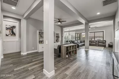 10709 E Thornton Avenue, Mesa, AZ 85212 - Photo 4