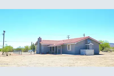69762 Old Bell Road, Salome, AZ 85348 - Photo 1