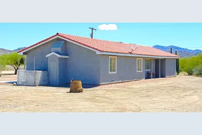 69762 Old Bell Road, Salome, AZ 85348 - Photo 4