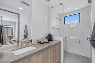 5145 N Ascent Dr, Scottsdale, AZ 85251 - Photo 10