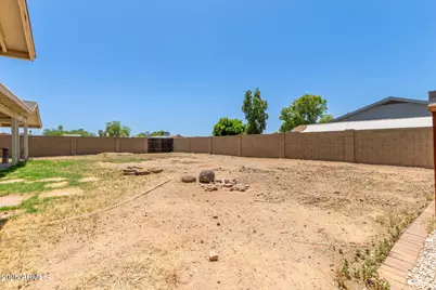 1676 W Sequoia Drive, Phoenix, AZ 85027 - Photo 36