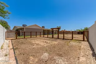 1676 W Sequoia Dr, Phoenix, AZ 85027 - Photo 38