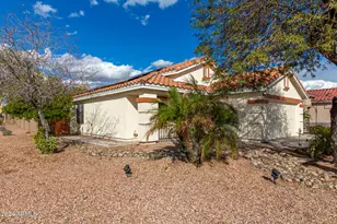 13864 W Ironwood St, Surprise, AZ 85374 - Photo 14