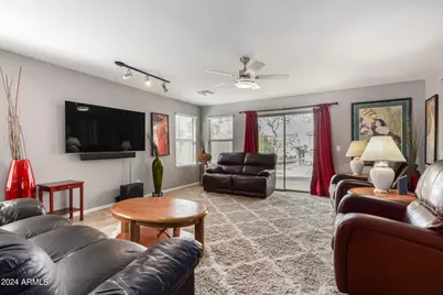 13864 W Ironwood Street, Surprise, AZ 85374 - Photo 16