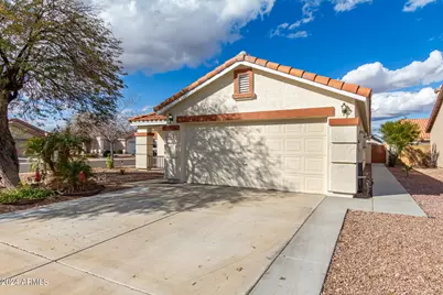 13864 W Ironwood Street, Surprise, AZ 85374 - Photo 12