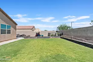 3597 E Henson St, San Tan Valley, AZ 85140 - Photo 24