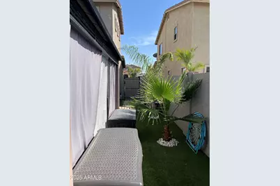 15040 W Post Drive, Surprise, AZ 85374 - Photo 12