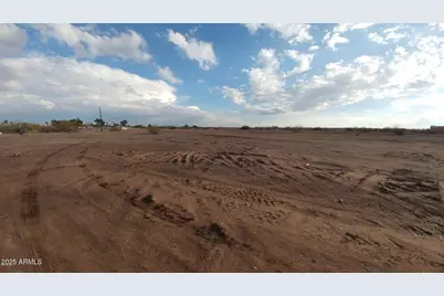 3425 W Atlantic Drive #14, Eloy, AZ 85131 - Photo 1